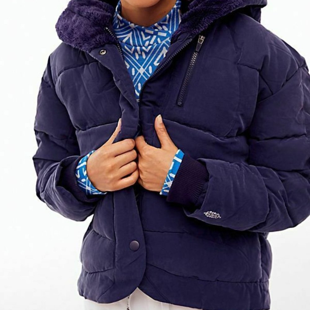 NWT Free People Chill Factor Puffer Jacket Sz. Small "Navy"